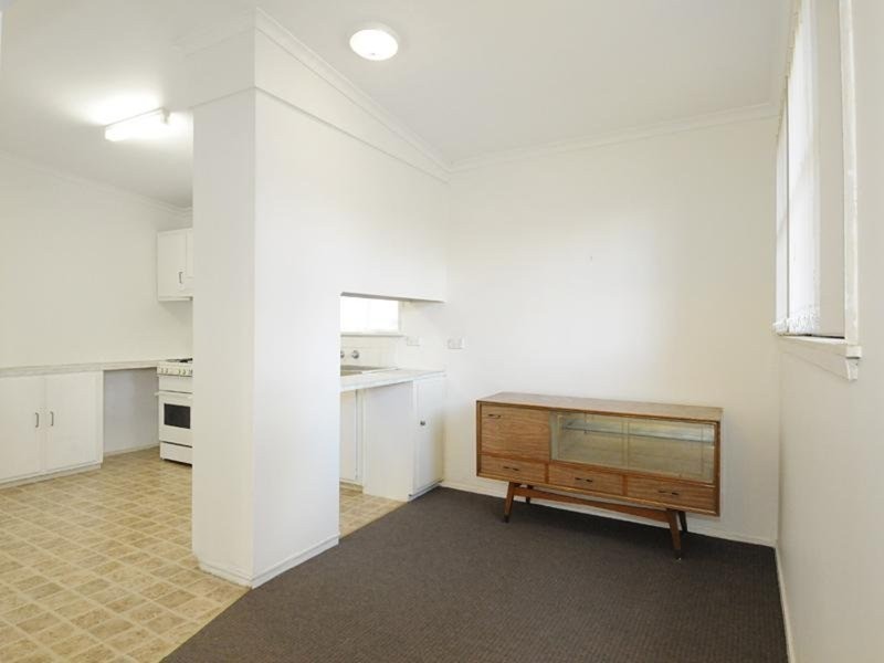 5 Mitre  Court, Frankston North VIC 3200