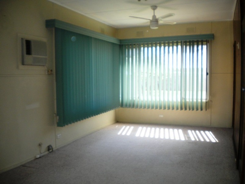 15 Johnstone Street, Seaford VIC 3198