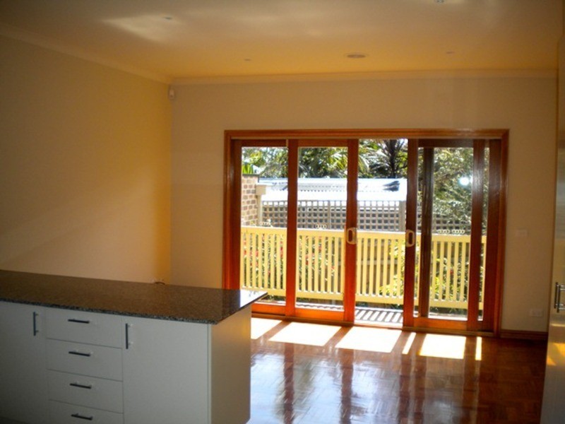 2/8 Ithaca Road, Frankston South VIC 3199