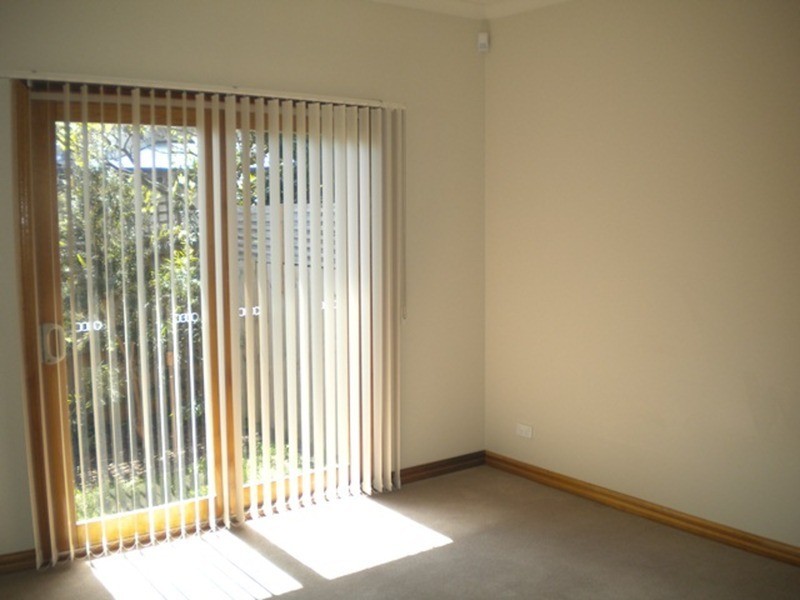 2/8 Ithaca Road, Frankston South VIC 3199