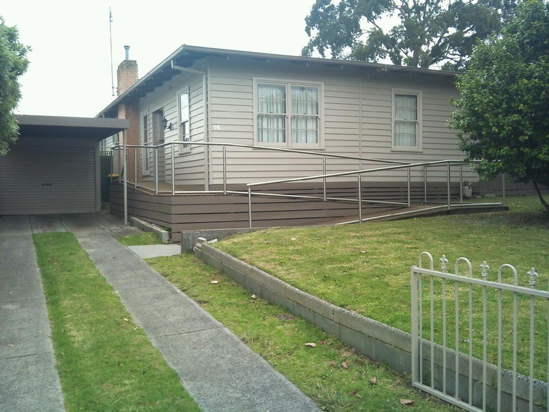 16 Oxford Street, Frankston South VIC 3199