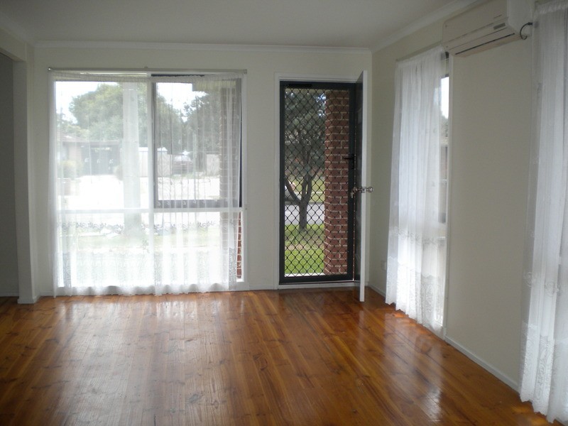 12 Broderick Road, Carrum Downs VIC 3201