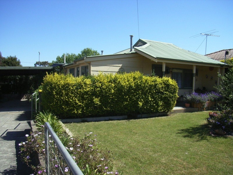 11 Addicott  Street, Frankston VIC 3199