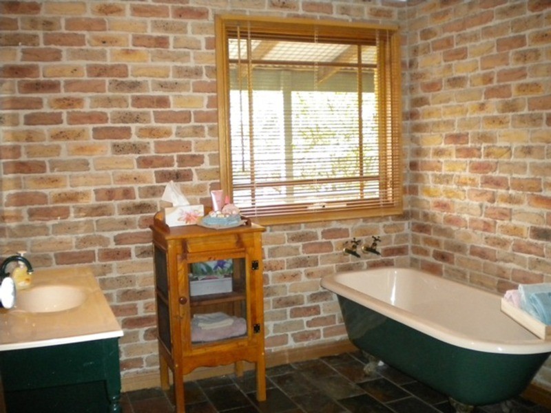 1 Sandalwood Retreat, Frankston South VIC 3199