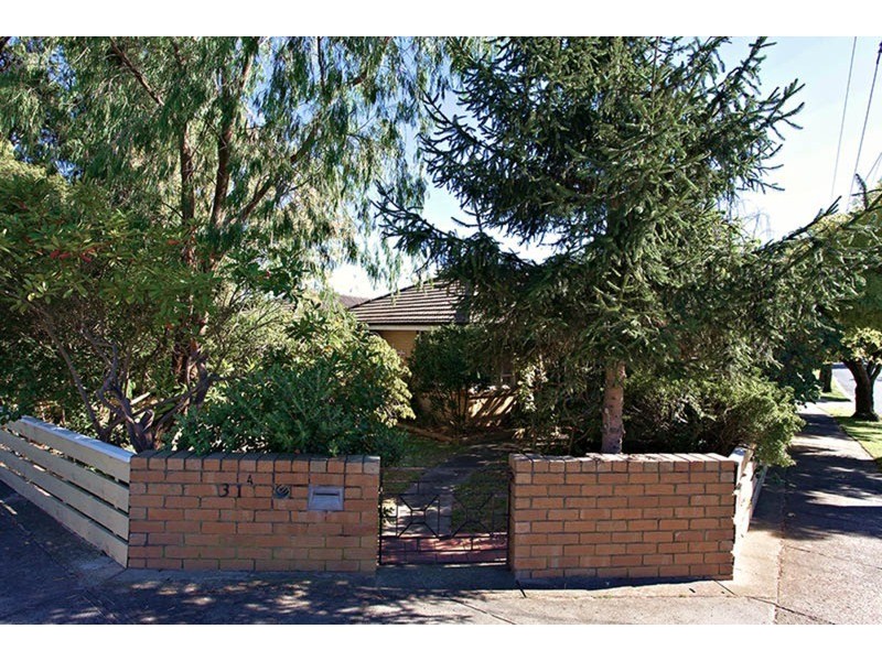 31a Heatherhill  Road, Frankston VIC 3199