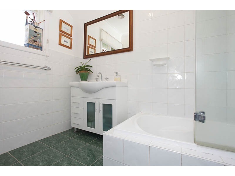 31a Heatherhill  Road, Frankston VIC 3199