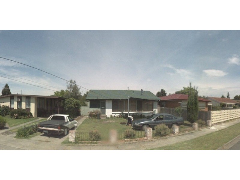 13 Bursaria Crescent, Frankston North VIC 3200