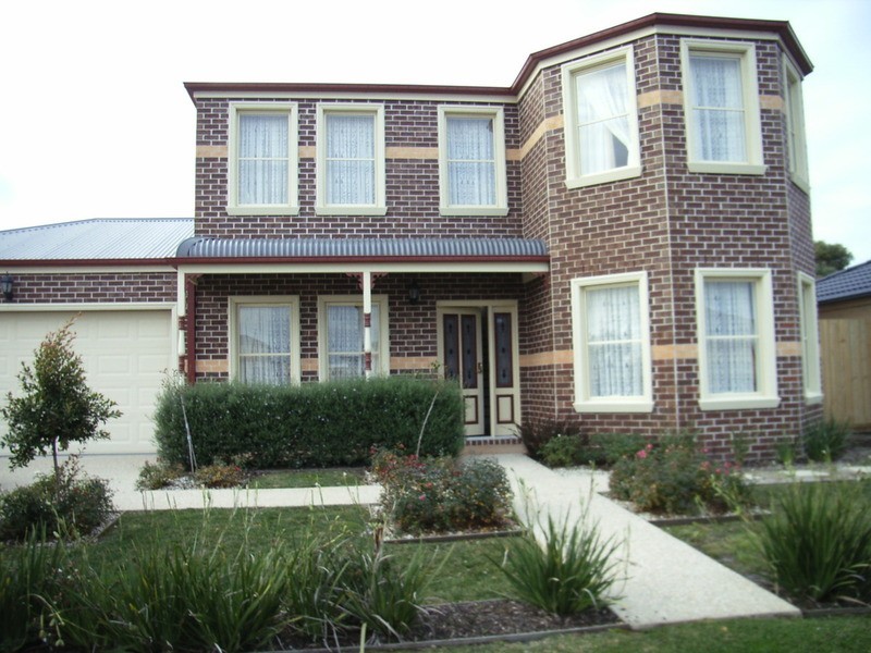 22 Springwater Crescent, Cranbourne VIC 3977