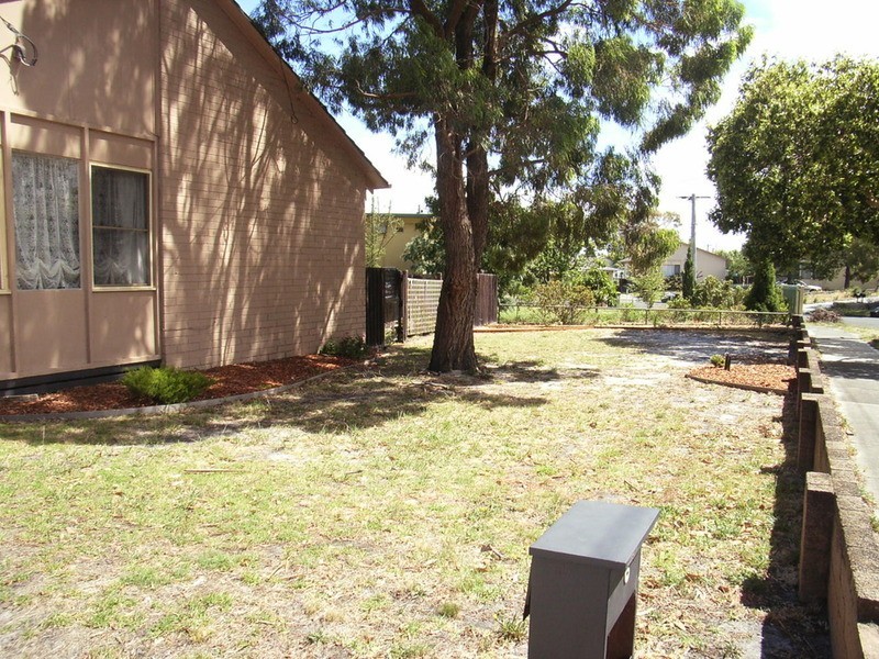 6 Stringybark Crescent, Frankston North VIC 3200