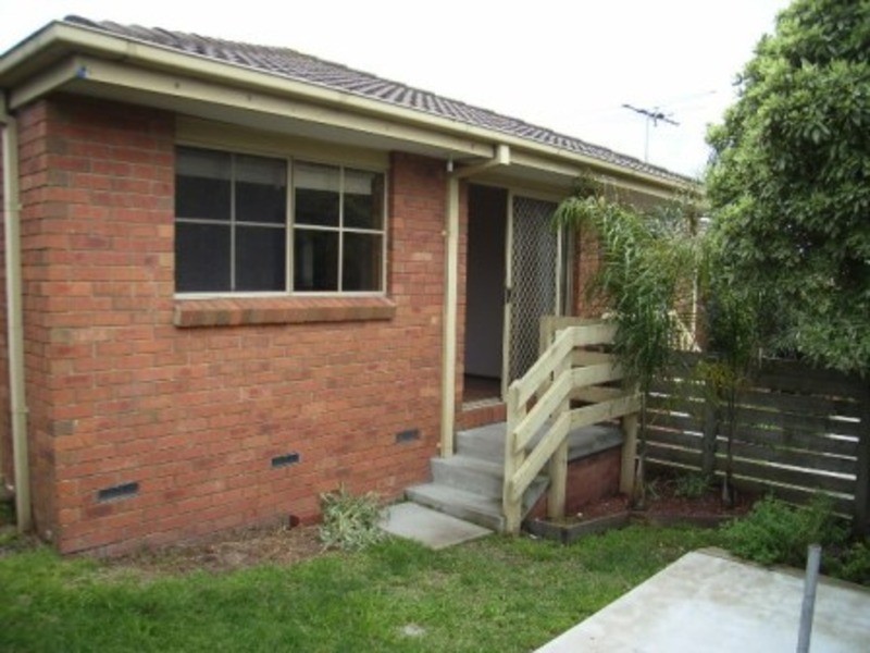 2/199 Cranbourne Road, Frankston VIC 3199