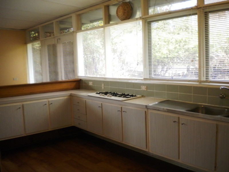 33 Wynden Drive, Frankston VIC 3199