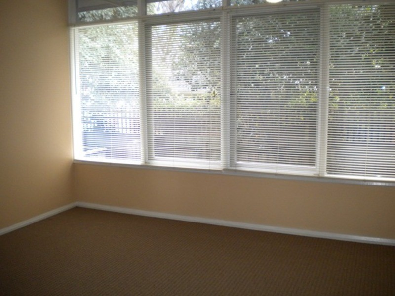 33 Wynden Drive, Frankston VIC 3199