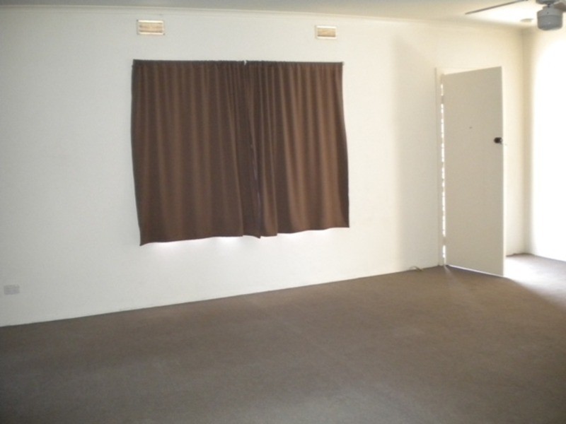 375 Frankston Dandenong Road, Frankston North VIC 3200