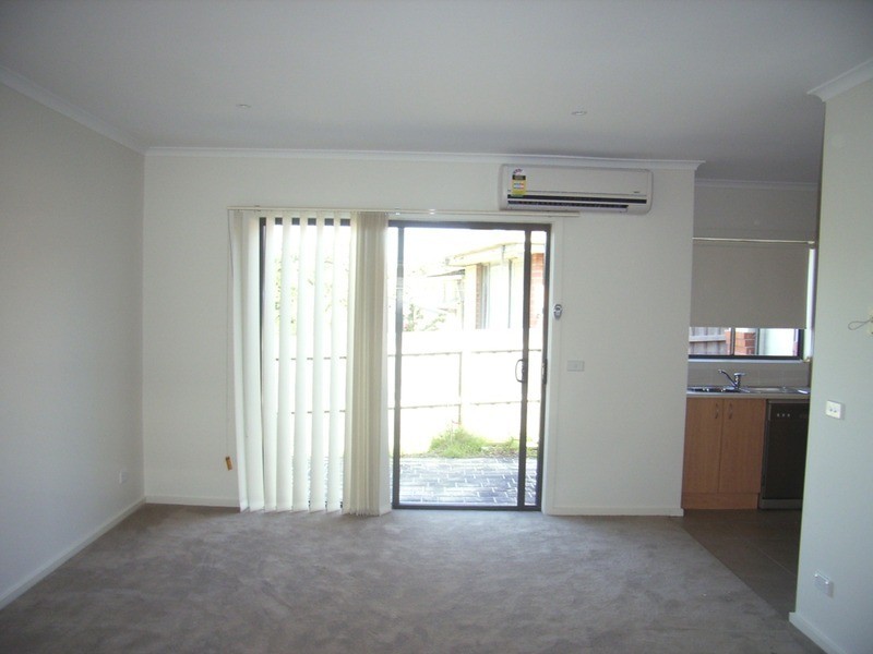 3/90 Nursery Avenue, Frankston VIC 3199