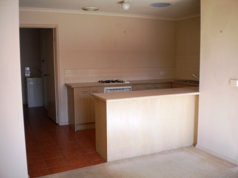 1/22 Holroyd Street, Seaford VIC 3198