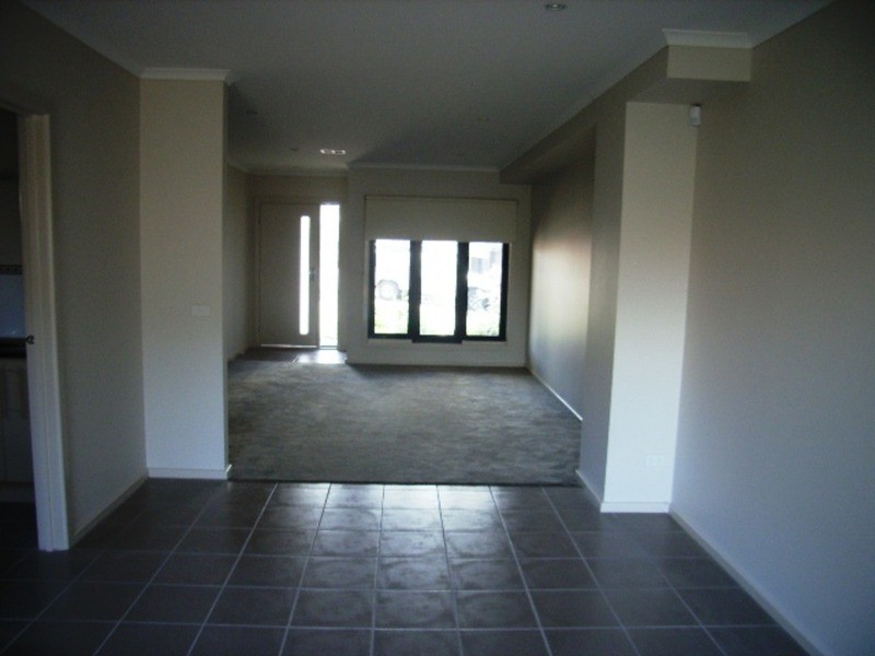 8/1-9 Green Island Avenue, Mount Martha VIC 3934