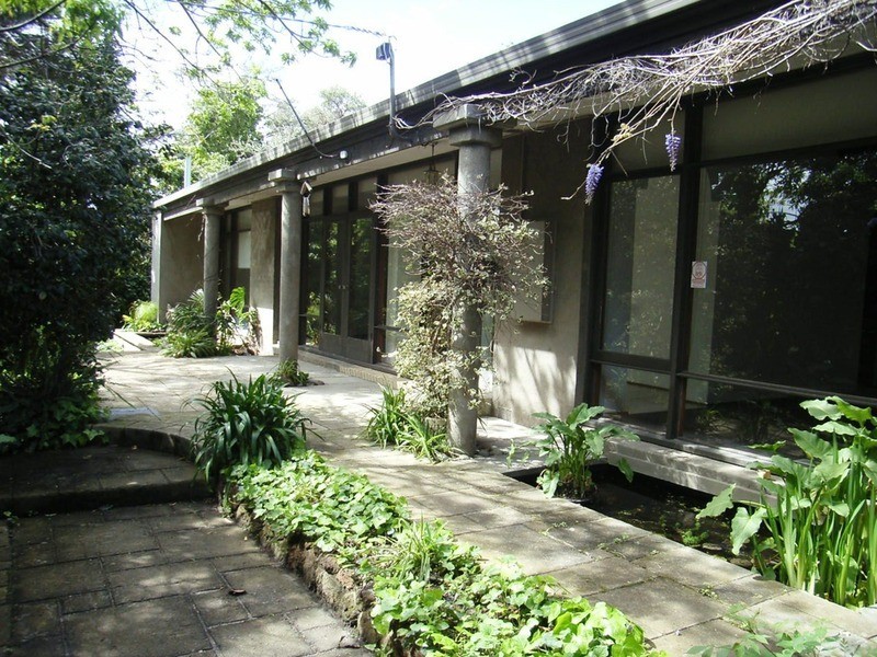 1 Baden Powell Drive, Frankston South VIC 3199