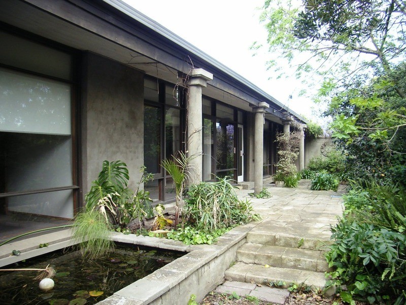 1 Baden Powell Drive, Frankston South VIC 3199