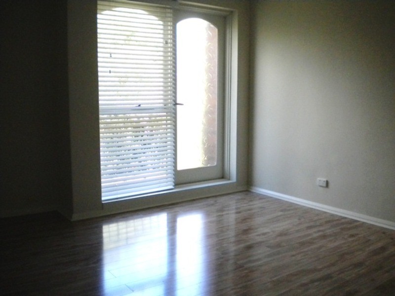 1/6 Melva Court, Frankston VIC 3199