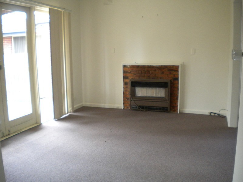 2 Hill Street, Frankston VIC 3199