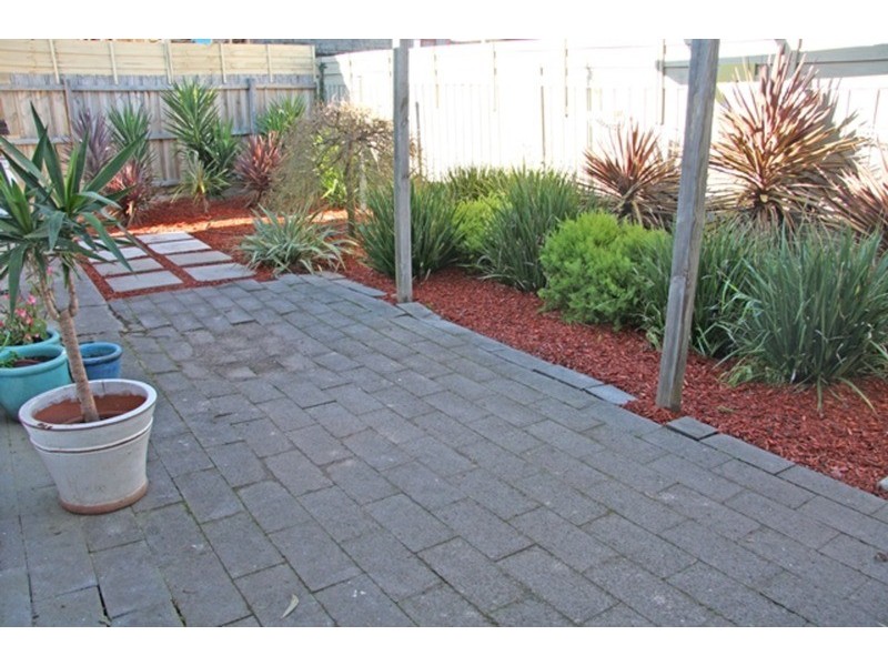 2 Sandgate Avenue, Frankston VIC 3199
