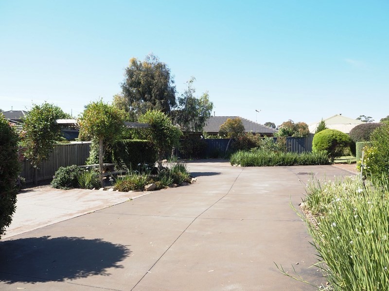 8/1-9 Green Island Avenue, Mount Martha VIC 3934