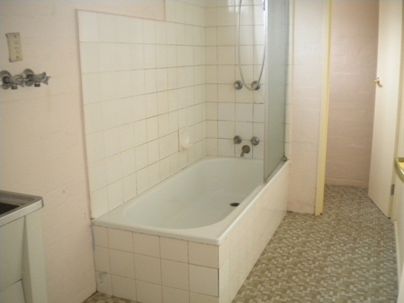 2/37 Dandenong Rd East, Frankston VIC 3199