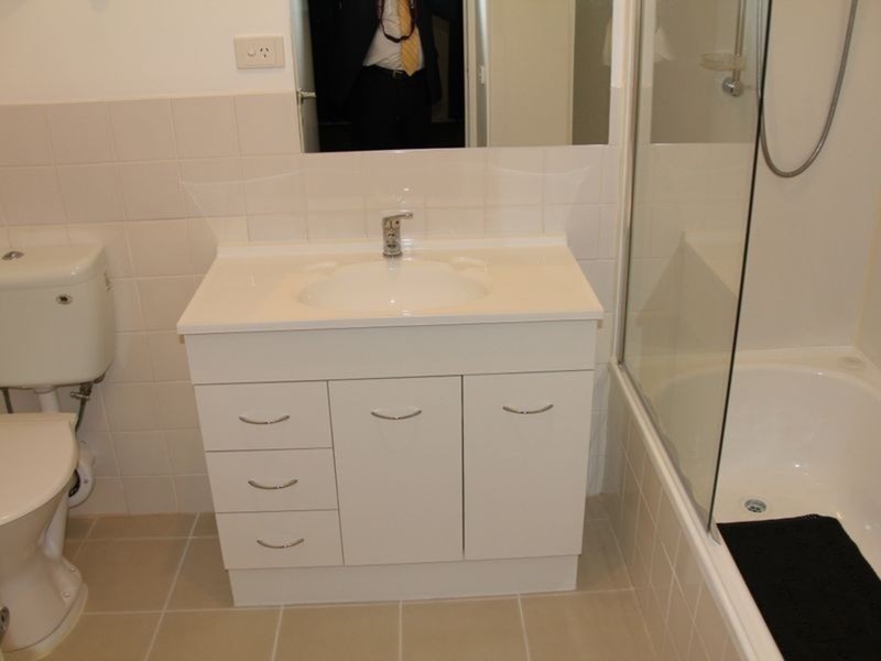 8/23 Fairway Street, Frankston VIC 3199