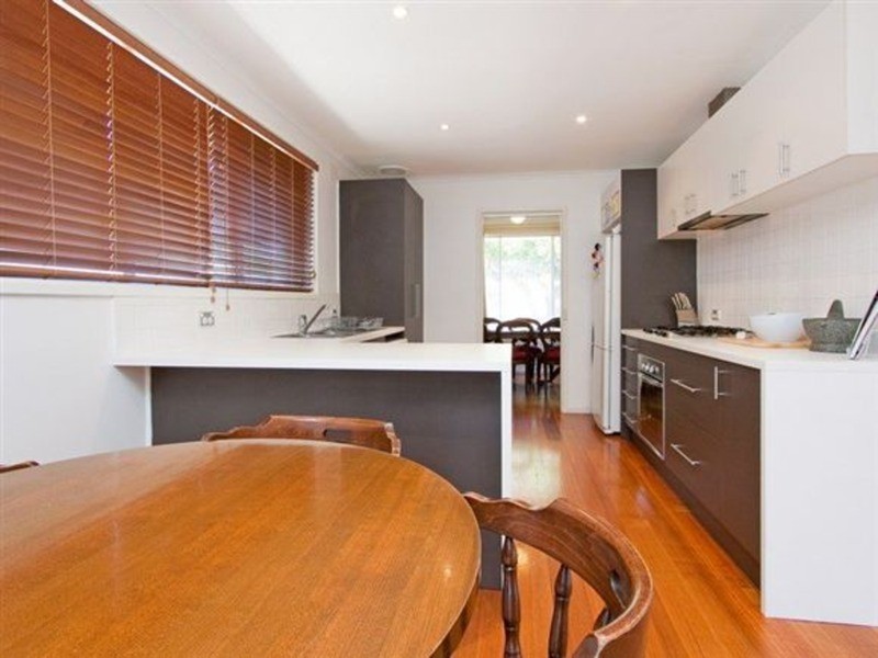 5 Lucerne Crescent, Frankston VIC 3199