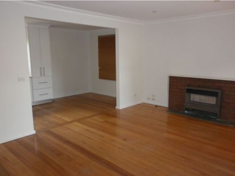 36 Coprosma Avenue, Frankston VIC 3199