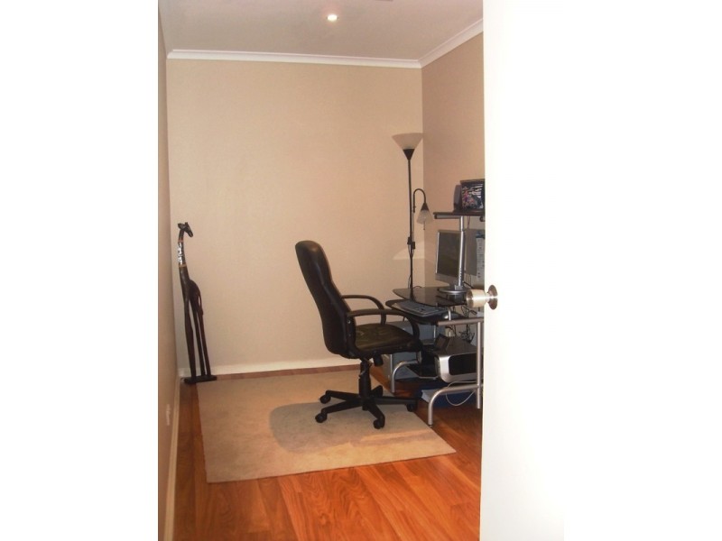 2/29 Deane Street, Frankston VIC 3199