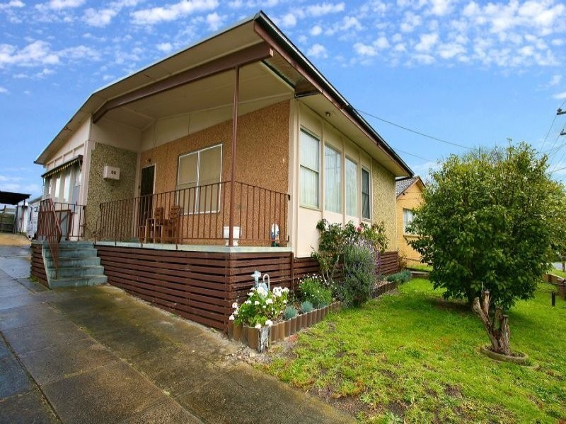 66 Forest Drive, Frankston North VIC 3200
