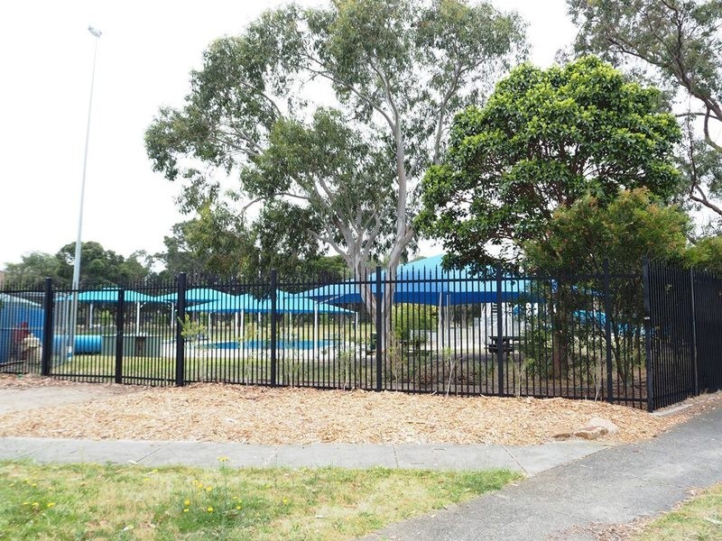 66 Forest Drive, Frankston North VIC 3200