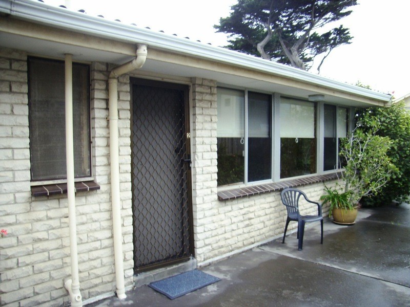 2/22 Gould Street, Frankston VIC 3199