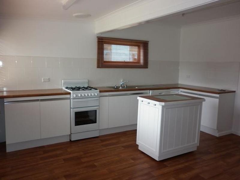 14 Ebdale Street, Frankston VIC 3199