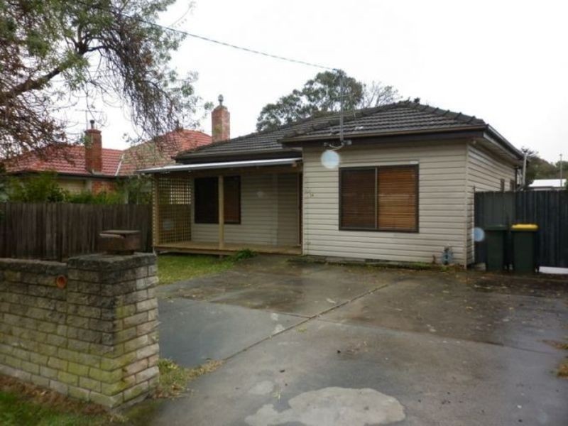 14 Ebdale Street, Frankston VIC 3199