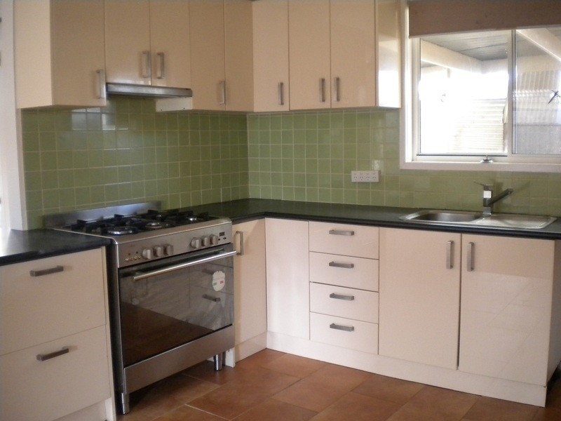 126 Monterey Boulevard, Frankston North VIC 3200