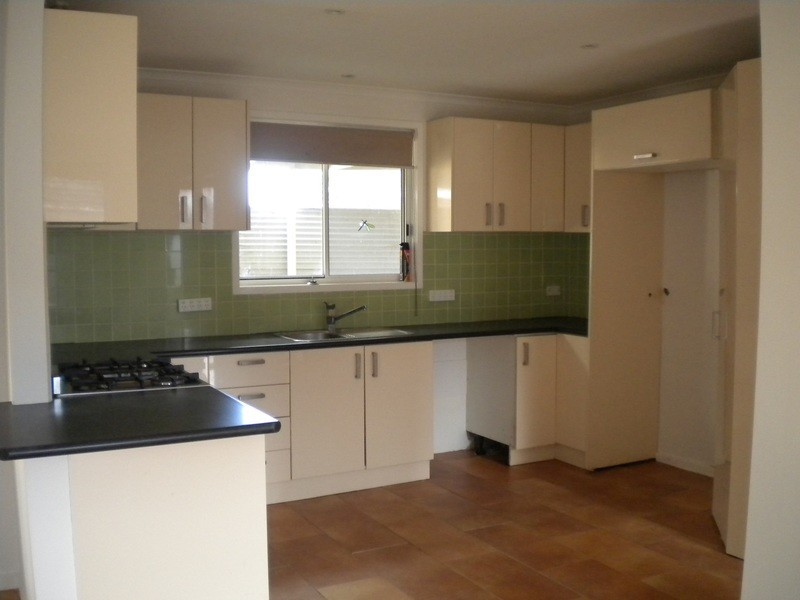 126 Monterey Boulevard, Frankston North VIC 3200