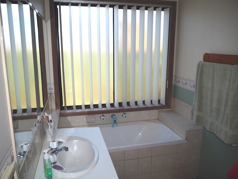 18 Stable Grove, Skye VIC 3977