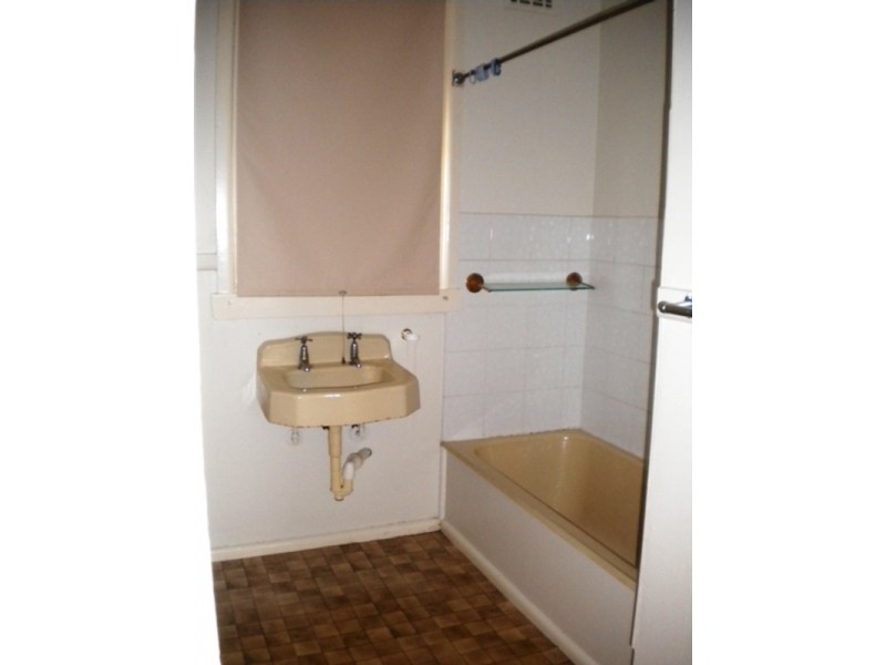 1/6 Birdwood Street, Frankston VIC 3199