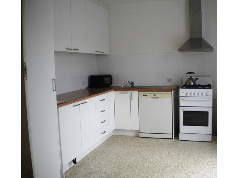 61 Rosemary Crescent, Frankston North VIC 3200