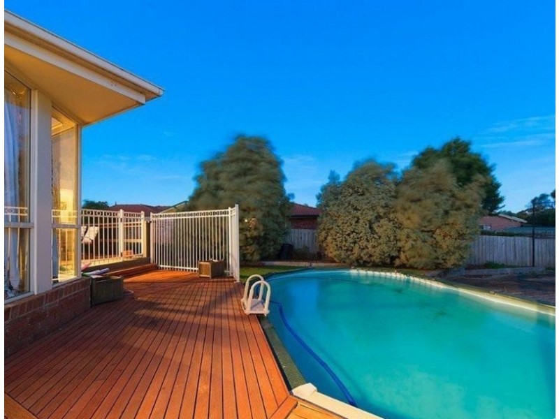 Cranbourne North VIC 3977