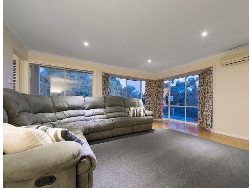 Cranbourne North VIC 3977