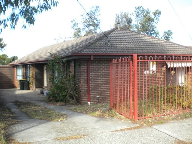 86 Railway Parade, Seaford VIC 3198