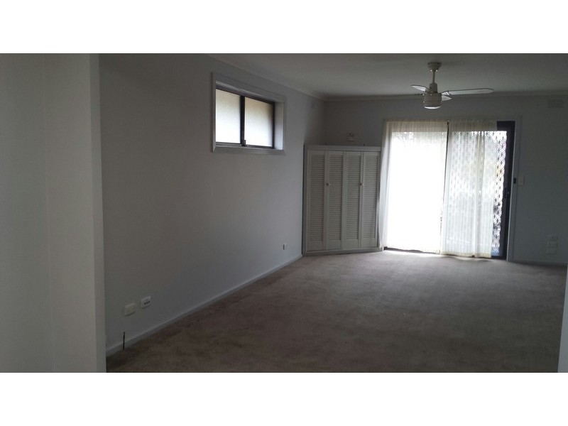 86 Railway Parade, Seaford VIC 3198