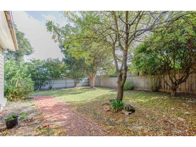 2 Duncan Avenue, Seaford VIC 3198
