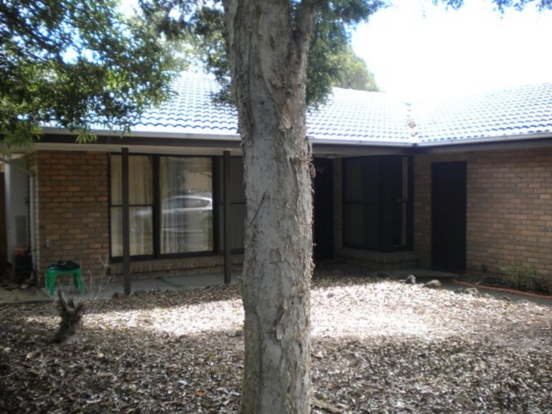 4/7 Bloom Street, Frankston VIC 3199