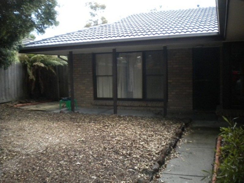 4/7 Bloom Street, Frankston VIC 3199