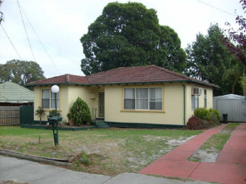 38 Aleppo Crescent, Frankston North VIC 3200