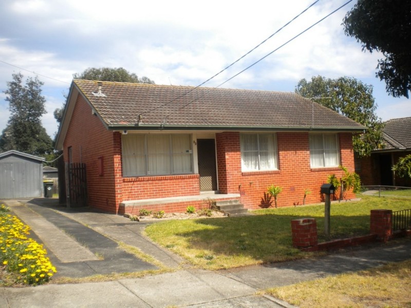 33 Armata Crescent, Frankston North VIC 3200